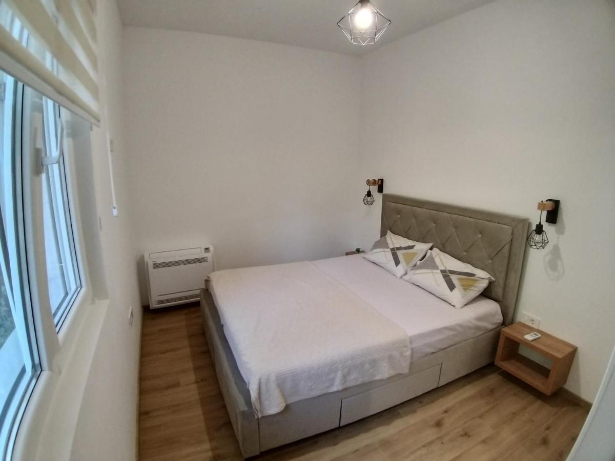 Petivat Gardens Apartment Luaran gambar