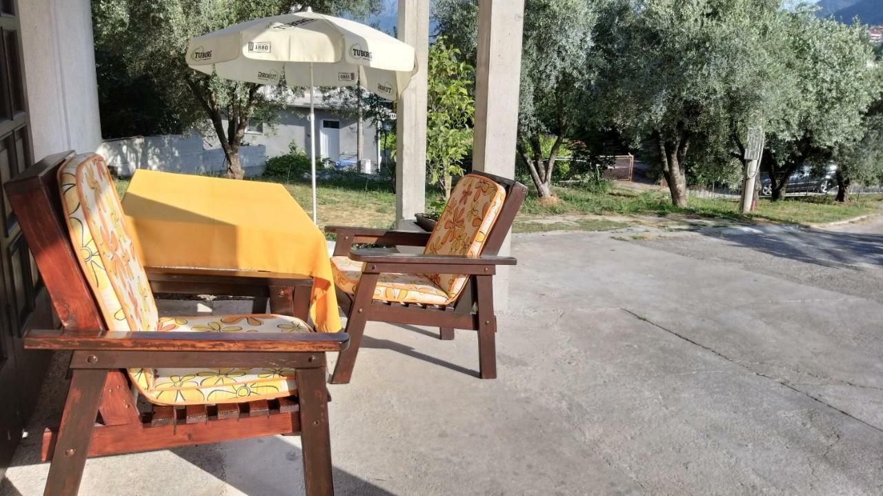 Petivat Gardens Apartment Luaran gambar